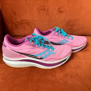 Women’s Saucony Endorphin Speed 10.5 B (standard width) Future Pink/Rose